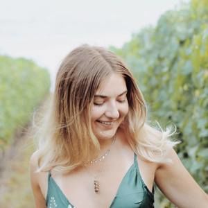 Meet your Posher, Brianna